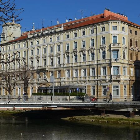 Rooms & Apartments Infinity Fiume Esterno foto